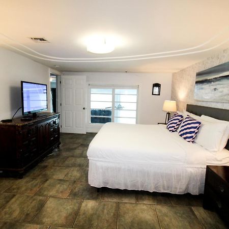 Castle M16 Oceanview Loft With Beach Access, Pool, Tennis And Free Parking! マイアミビーチ エクステリア 写真