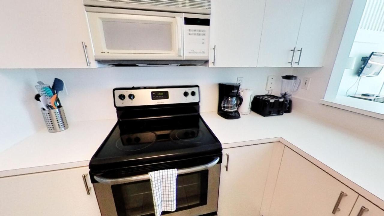 Castle M16 Oceanview Loft With Beach Access, Pool, Tennis And Free Parking! マイアミビーチ エクステリア 写真
