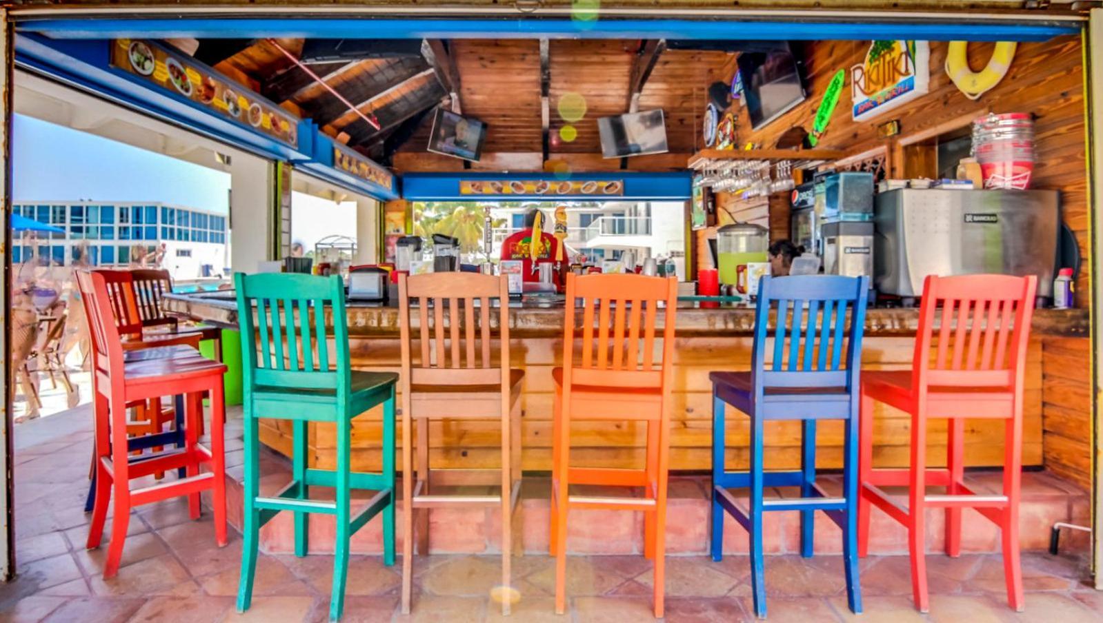 Castle M16 Oceanview Loft With Beach Access, Pool, Tennis And Free Parking! マイアミビーチ エクステリア 写真