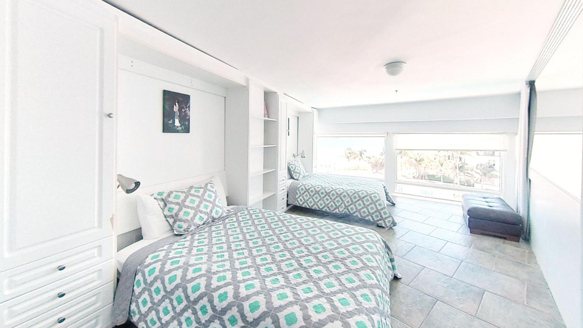 Castle M16 Oceanview Loft With Beach Access, Pool, Tennis And Free Parking! マイアミビーチ 部屋 写真