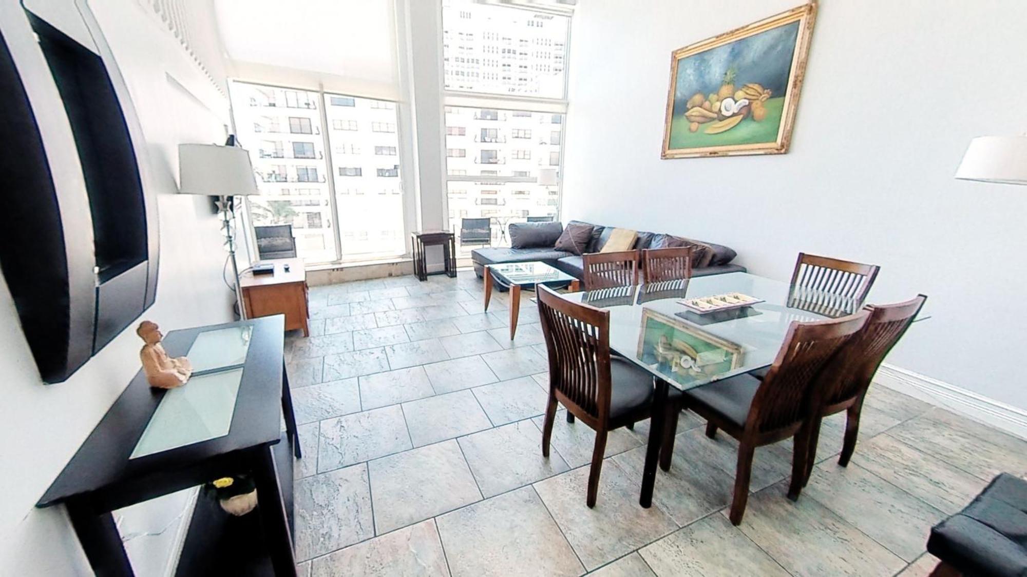 Castle M16 Oceanview Loft With Beach Access, Pool, Tennis And Free Parking! マイアミビーチ 部屋 写真